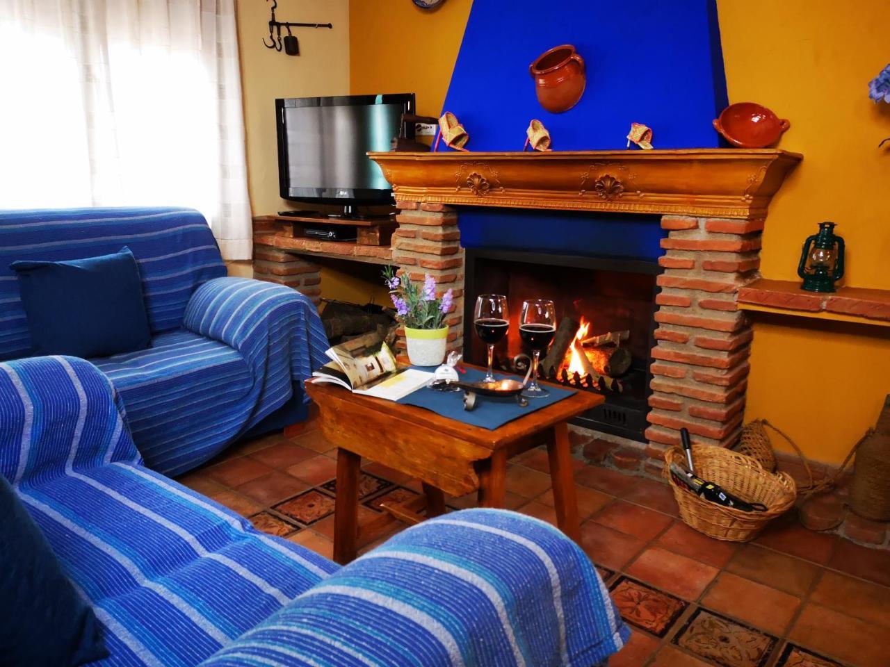 Apartamentos La Suerte Hinojares Exteriör bild